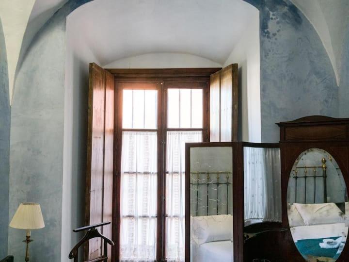 Historic House In The City Center Sevilha Exterior foto